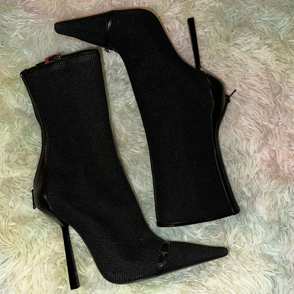 New SAINT LAURENT Aston Pointed Toe Sock Bootie In Black Size 38 - Picture 4 of 9